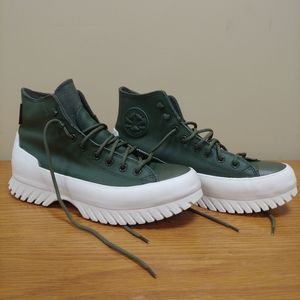 Converse Women's Chuck Taylor All Star Lugged Winter2.0 High Top Green Sneaker